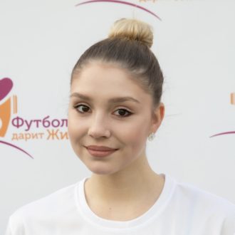 Олимпийская чемпионка по художественной гимнастике в Токио 2021.